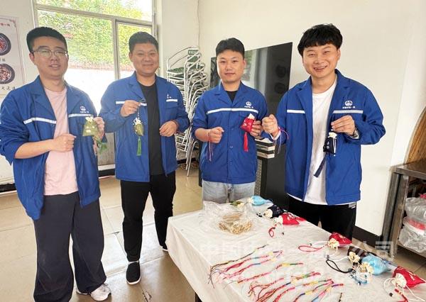 展示自己的香囊 展示自己的香囊